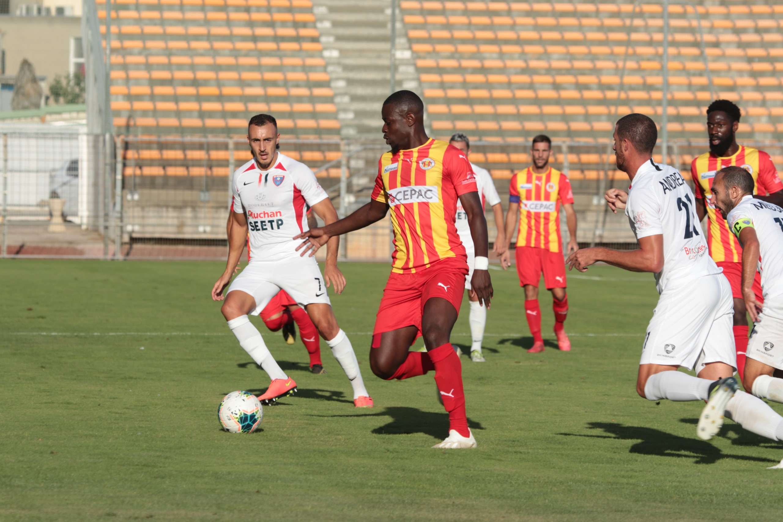 N2 : Le Racing ramène un précieux point de son déplacement à Martigues