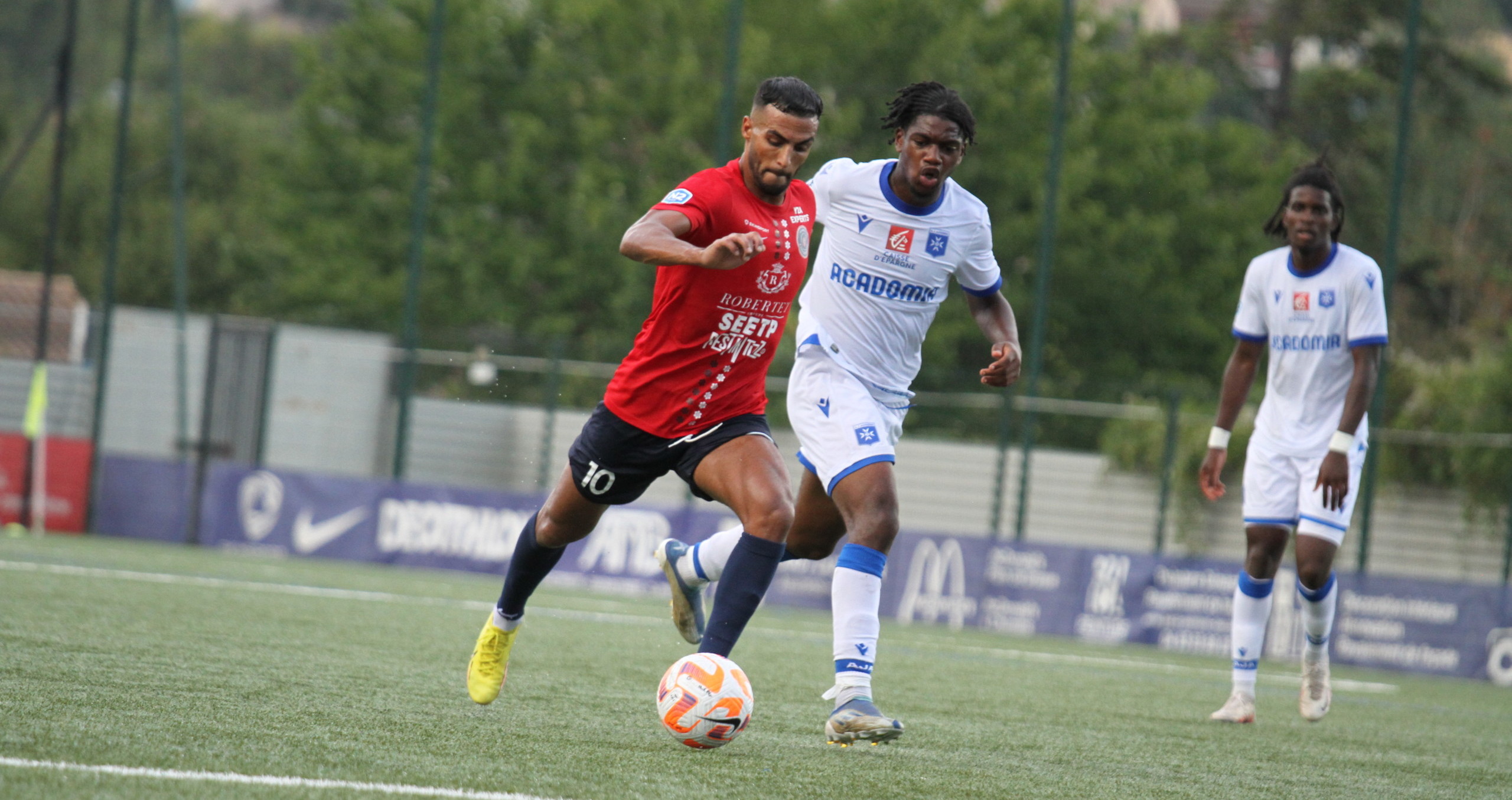 National 2 : Le RC Pays de Grasse et l’AJ Auxerre II dos à dos